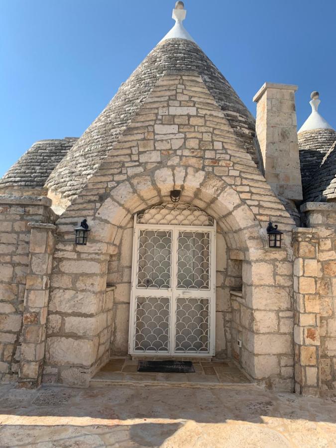 Trulli Tesoro Bed and Breakfast Cisternino Εξωτερικό φωτογραφία