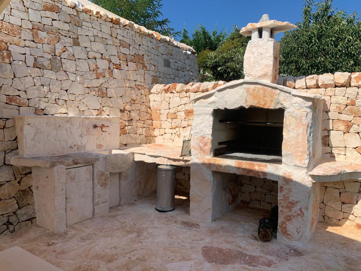 Trulli Tesoro Bed and Breakfast Cisternino Εξωτερικό φωτογραφία